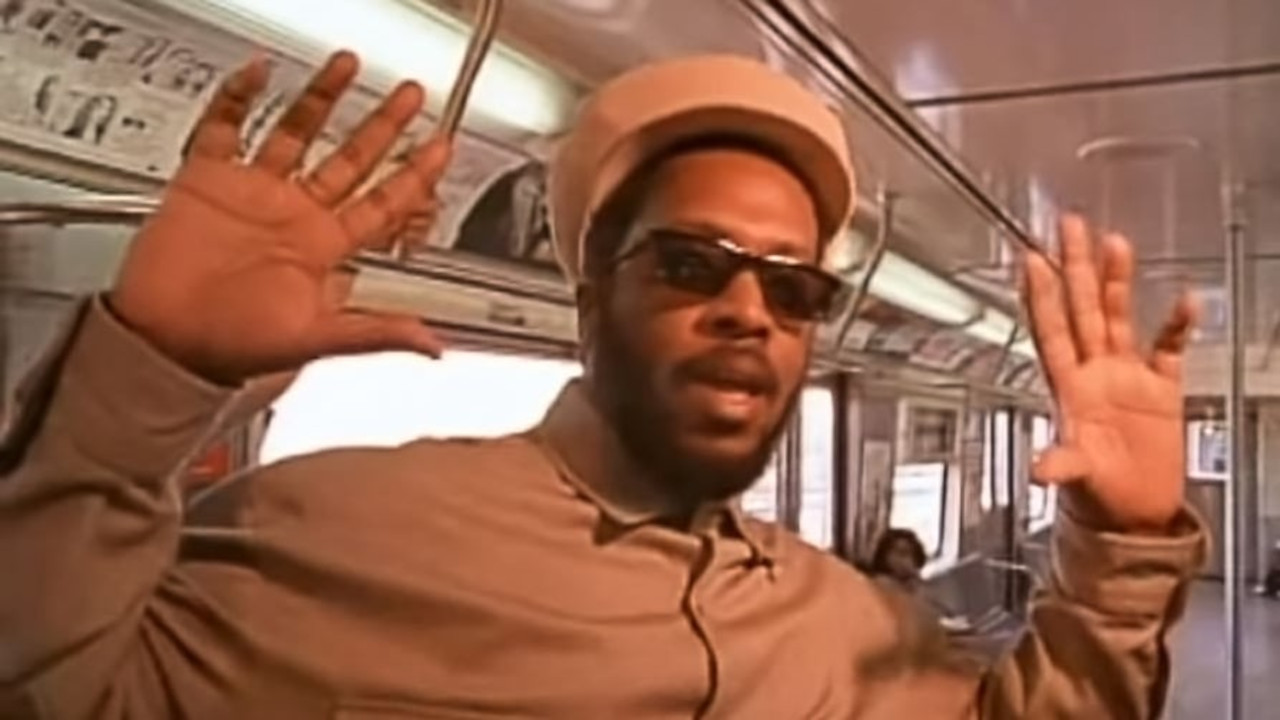 Ini Kamoze - Here Comes The Hotstepper