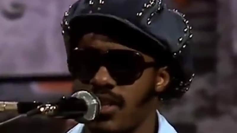 Stevie Wonder - Superstition