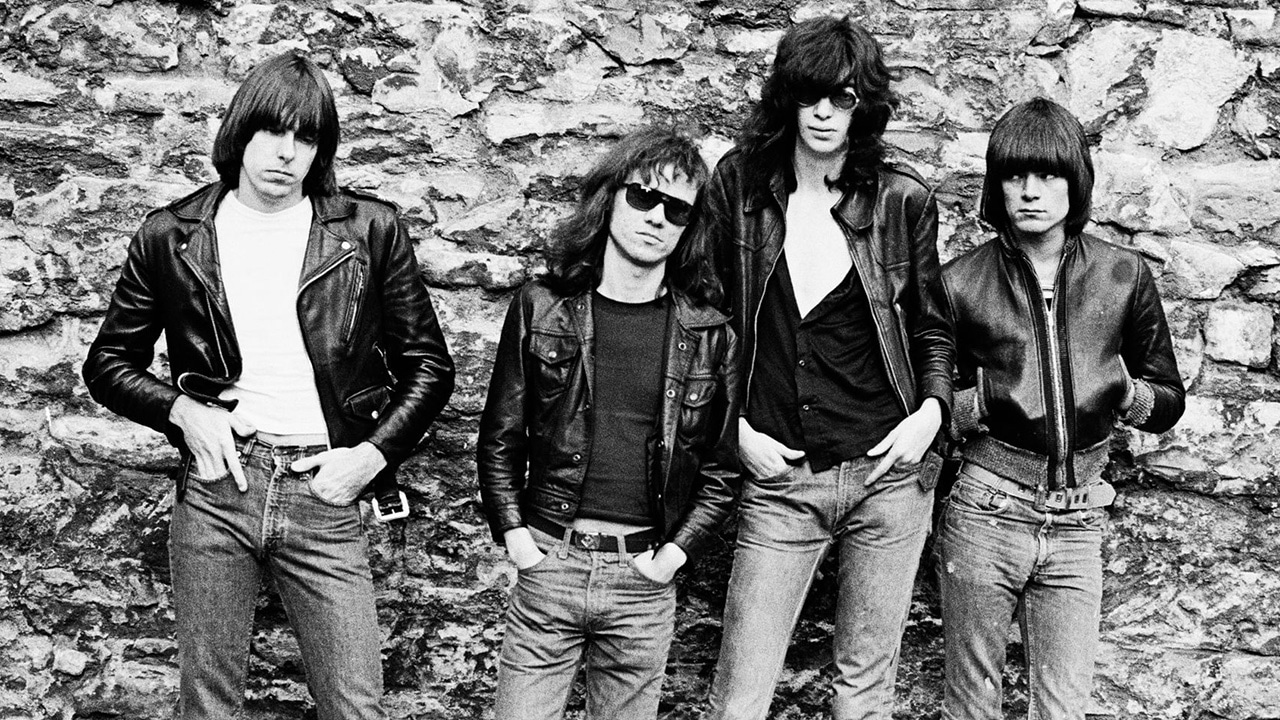 Ramones - Rockaway Beach